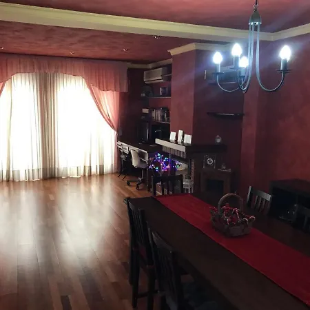 Bed & Breakfast Girasoles Fuengirola