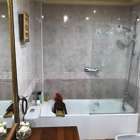 ベッド・アンド・ブレックファスト Girasoles フエンヒロラ